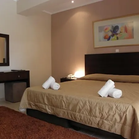 Ahilion Hotel Kalawrita