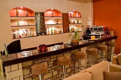 Hotel Ahilion